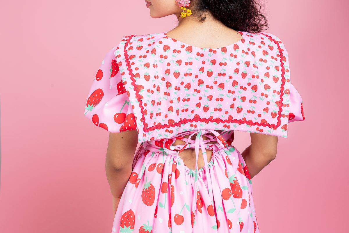 Set Nori Strawberry vestido y cuello