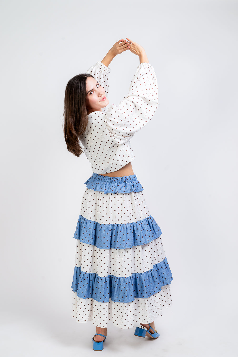 Set Mercedes con blusa blanca