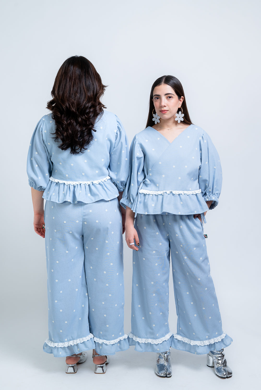 Set Hilda